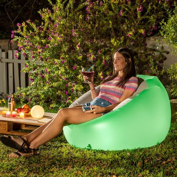 Uppblåsbar fåtölj med flerfärgad LED och fjärrkontroll Chight InnovaGoods